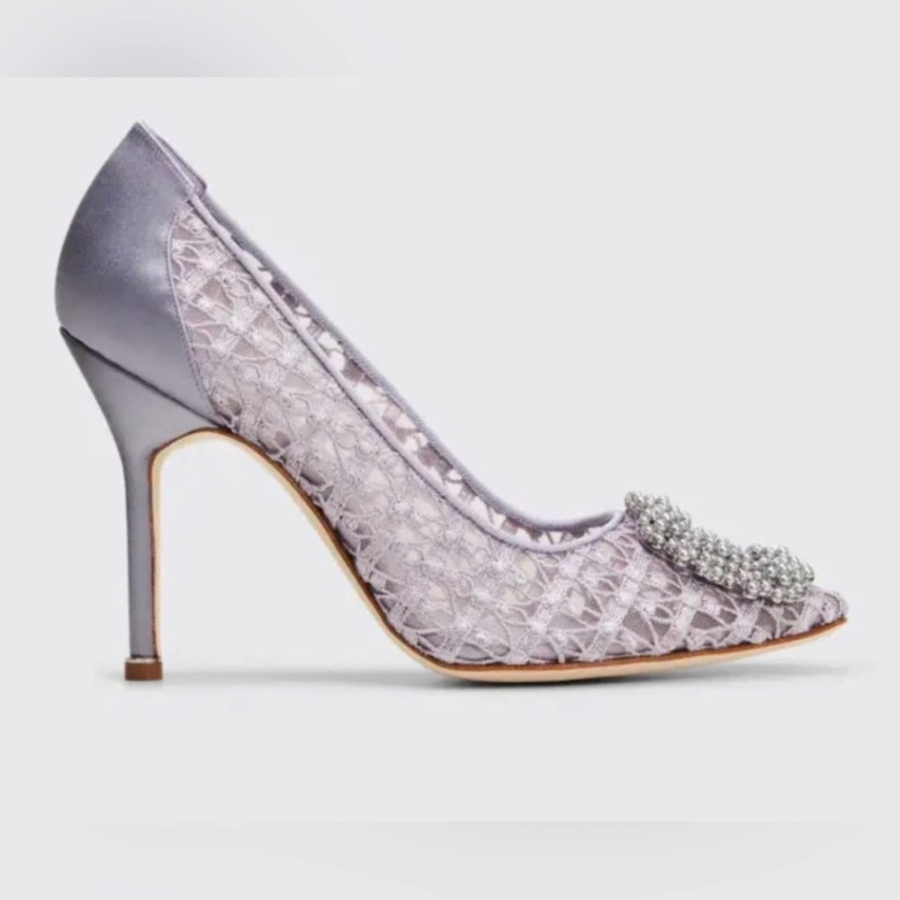 NIB Manolo Blahnik Hangisi 105 Pumps